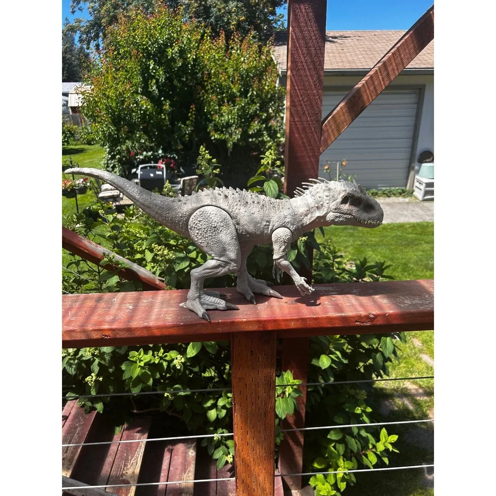 Mattel Jurassic World Indominus Rex Action Figure Hybrid Dinosaur Grey GCT95